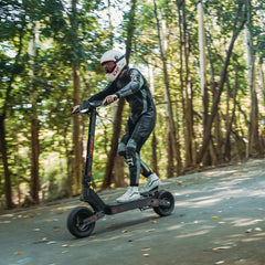 Hulajnoga Elektryczna KuKirin G4 2025 | Prędkość Maksymalna 70KM/H | Zasięg 75KM | 2000 Wh