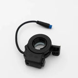 Przepustnica i wyłącznik zasilania skutera elektrycznego Kukirin G2 pro