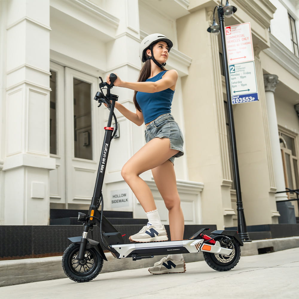 Hulajnoga Elektryczna Kukirin M4 Max | Prędkość Maksymalna 45KM/H | Zasięg 64KM | 800 Wh